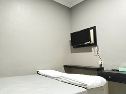 Roemah Tebet Powered by Cocotel