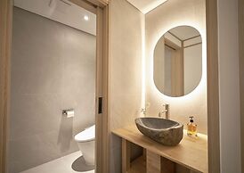 UH Suite Seoul Deoksugung