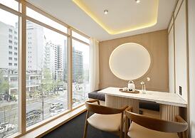 UH Suite Seoul Deoksugung