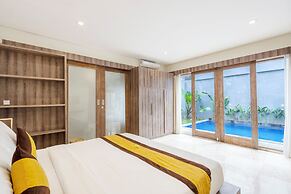 Kings Villas Sanur By Moria