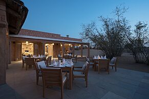 MANVĀR Kumat Thar Serenity Camp