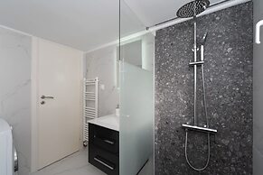 Modern Luxury Apartment in Glyfada