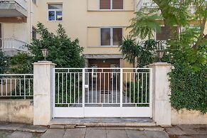 Modern Luxury Apartment in Glyfada