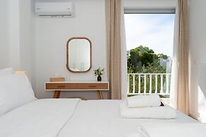 Modern Luxury Apartment in Glyfada