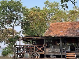 Cao Minh Island