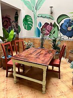 ART POiNT GUESTHOUSE