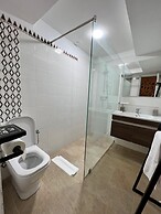 ART POiNT GUESTHOUSE