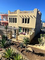 ART POiNT GUESTHOUSE