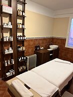 ART POiNT GUESTHOUSE