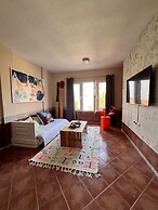 ART POiNT GUESTHOUSE