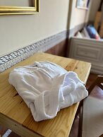 ART POiNT GUESTHOUSE