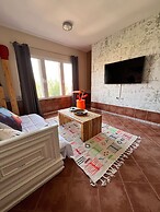 ART POiNT GUESTHOUSE