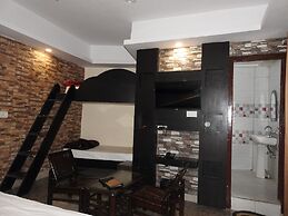 Green Palms Rubystone Exotic