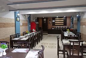 Green Palms Rubystone Exotic