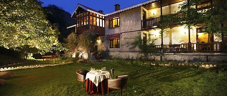 Bedzzz Xclusiv Baikunth Manali by Leisure Hotels