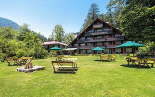 Bedzzz Xclusiv Baikunth Manali by Leisure Hotels