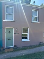 Llansteffan - Dog Friendly 2-bed House, Sleeps 4