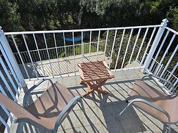 Skala - Villa - Sleeps 7 - Parking - Garden