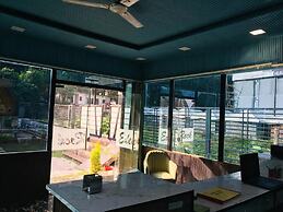 Eden Rock River Resort