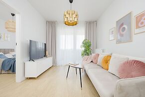Elegant Apartment Warsaw by Renters