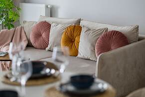 Elegant Apartment Warsaw by Renters