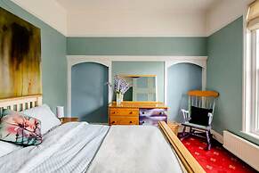 Billericay Georgian House, Sleeps 6 - Pet Friendly