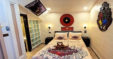 POTTERLAND Luxury Pool Villa