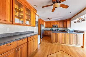 HV Spacious Retreat w Pool No Cleaning Fee