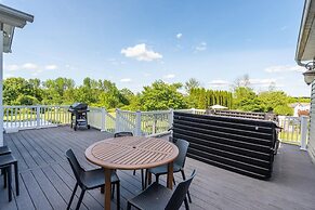 Hudson Valley Retreat Pool spa Home Theater gym