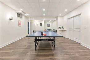 Hudson Valley Retreat Pool spa Home Theater gym