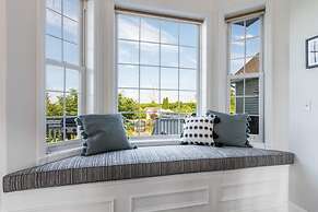 Hudson Valley Retreat Pool spa Home Theater gym