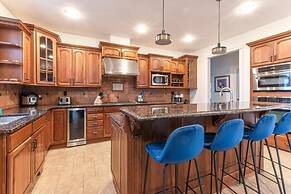 Hudson Valley Retreat Pool spa Home Theater gym