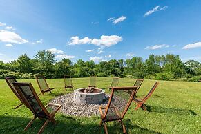 Hudson Valley Retreat Pool spa Home Theater gym