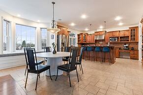 Hudson Valley Retreat Pool spa Home Theater gym