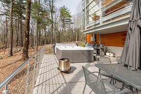 Prvt Architectural Masterpiece w Views hot tub