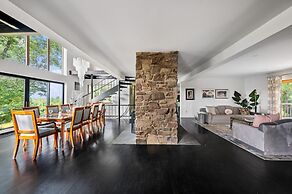 Art Deco Catskill Est w Epic Views