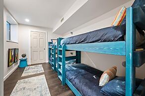 Art Deco Catskill Est w Epic Views