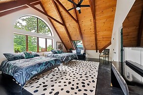 Art Deco Catskill Est w Epic Views