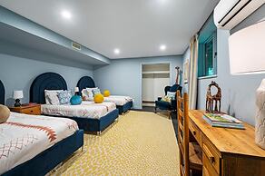 Art Deco Catskill Est w Epic Views