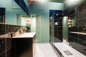 Art Deco Catskill Est w Epic Views