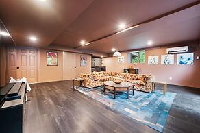 Art Deco Catskill Est w Epic Views