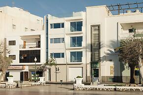 Blue Marina Suites Boutique Apartments