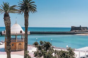 Blue Marina Suites Boutique Apartments