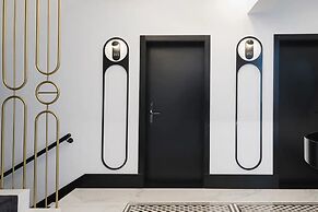 Blue Marina Suites Boutique Apartments