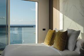 Blue Marina Suites Boutique Apartments