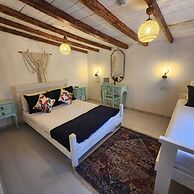 Kapela Tas Otel Alacatı