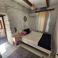 Kapela Tas Otel Alacatı