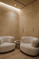 One of One Hotel