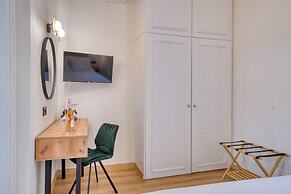 Vittore Gambello Rooms