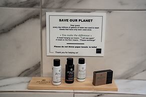 Vittore Gambello Rooms